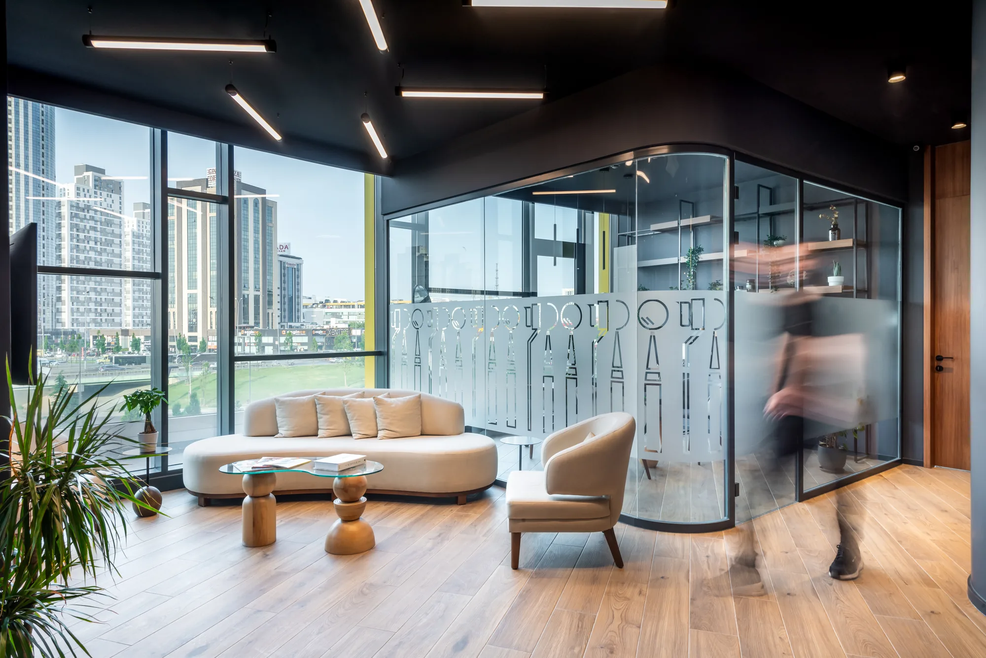 Osman Çengel Diş Kliniği — 02